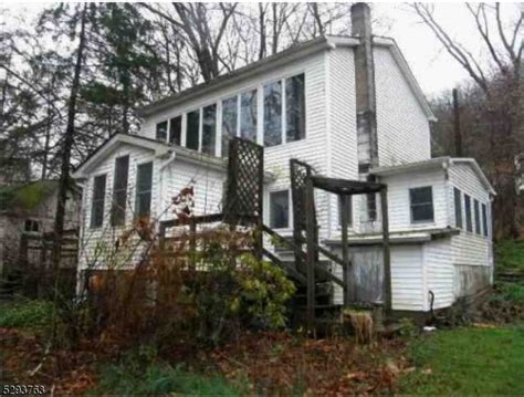 12 Shady Ln Belvidere Nj 07823 Homes Com