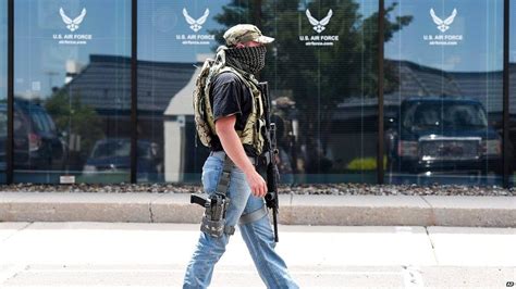 Armed Civilians Have Been Guarding Military Recruiters