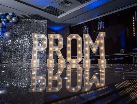 Create A Memorable Prom Night With Prom Decorations Amp Ideas