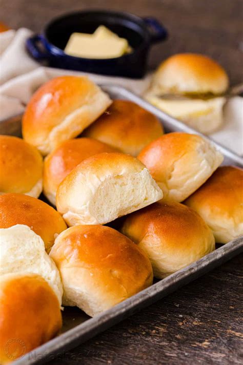 Dinner Rolls Recipe Store Bought Dough Delicious Table