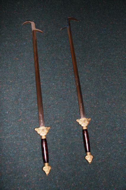 Double Chicken Saber