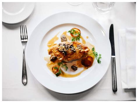 Even With Contactless Dining The Best Way To A Guest S Heart Is Through The Stomach Food Recipes