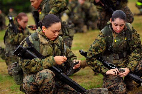 Female Us Marines