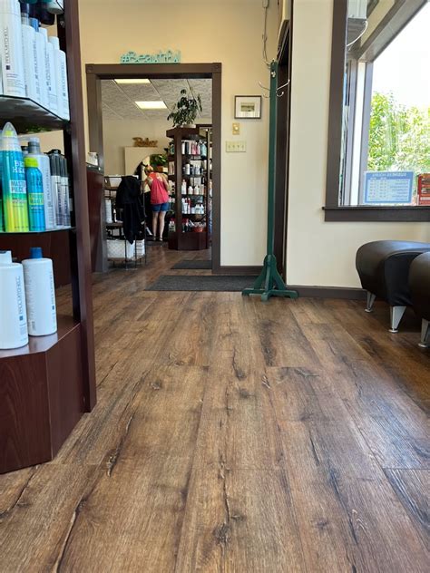His Amp Hers Hair Co Wolfeboro Nh 03894 Services And Reviews