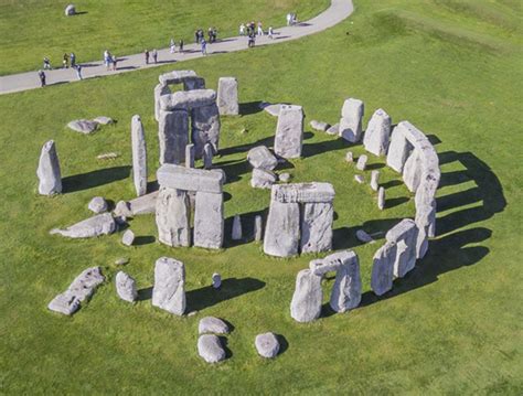 How Was Stonehenge Built History Use Construction Amp Facts