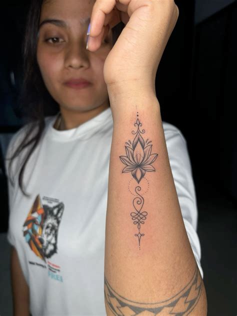 Lotus Design In 2025 Cool Wrist Tattoos Tattoo Designs Wrist