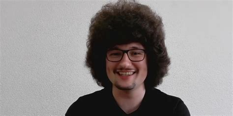 Manchester United Fan Frank Ilett S Haircut Challenge Makes Me Smile