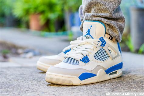 Military Blue 4S Outfit