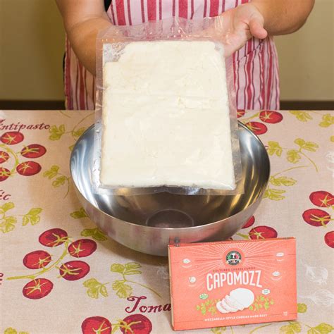 Mozzarella Curd 4 Pack 8 Pack Caputo Brothers Creamery