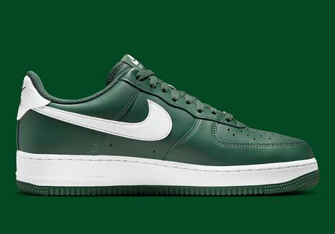 Nike Air Force 1 Green