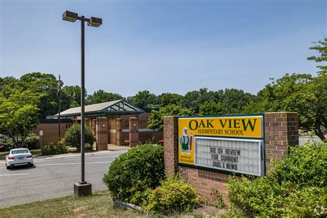 Oak View Elementary School
