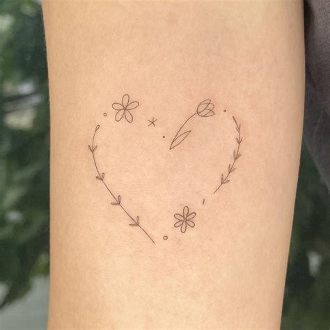 Tattoo Flower Heart