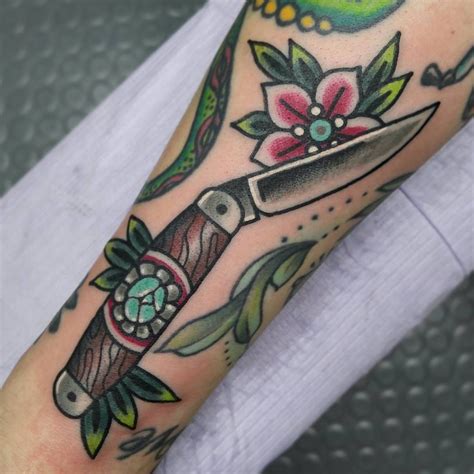 Traditional Knife Tattoo Google Search Site Internet
