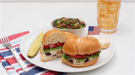 Veterans Day Deals 2024 Restaurants With Free Meals Include Chili S
