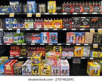 Warrenton Sc Usa 06 01 25 Stock Photo 2707402675 Shutterstock