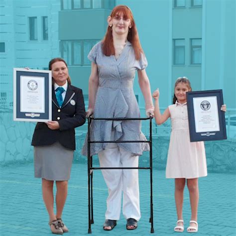 World S Tallest Living Woman Reveals Everything She Struggles To Do In Daily Life That Others Can